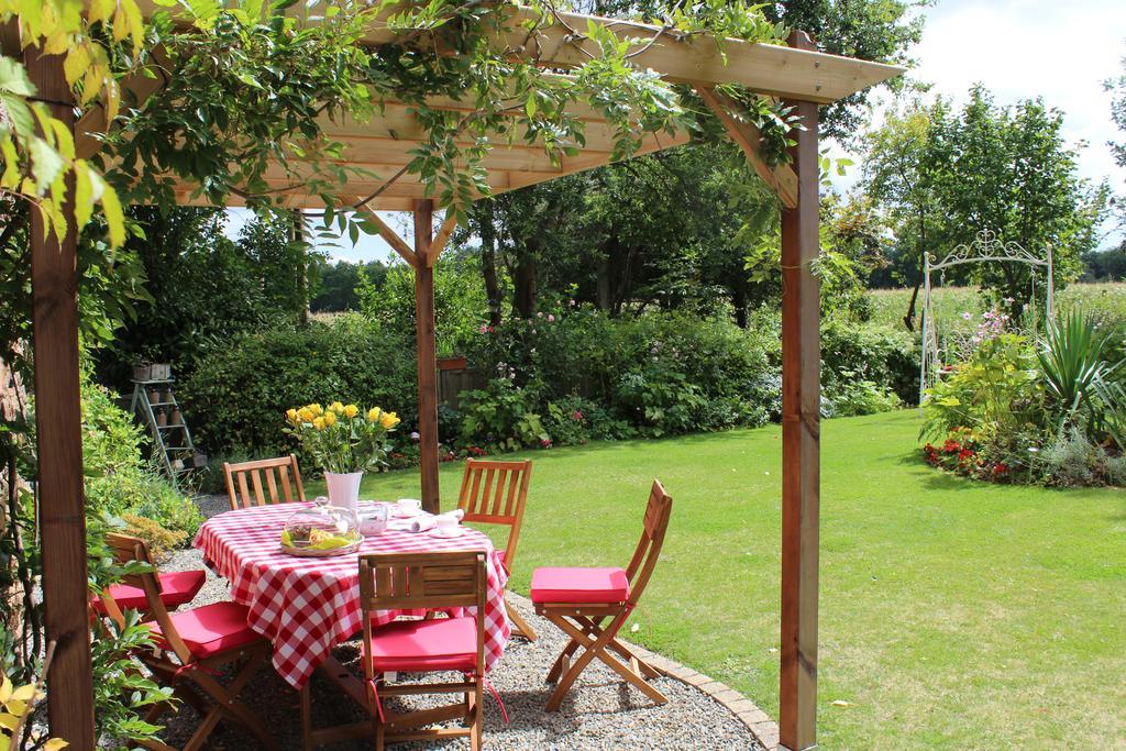 Le Domaine De L'Arche Bed and Breakfast Plouasne Exteriör bild